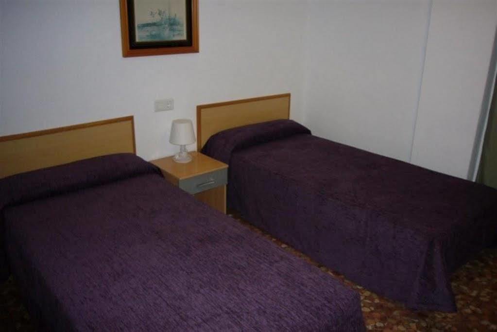 Pierre & Vacances Benidorm Levante Buitenkant foto
