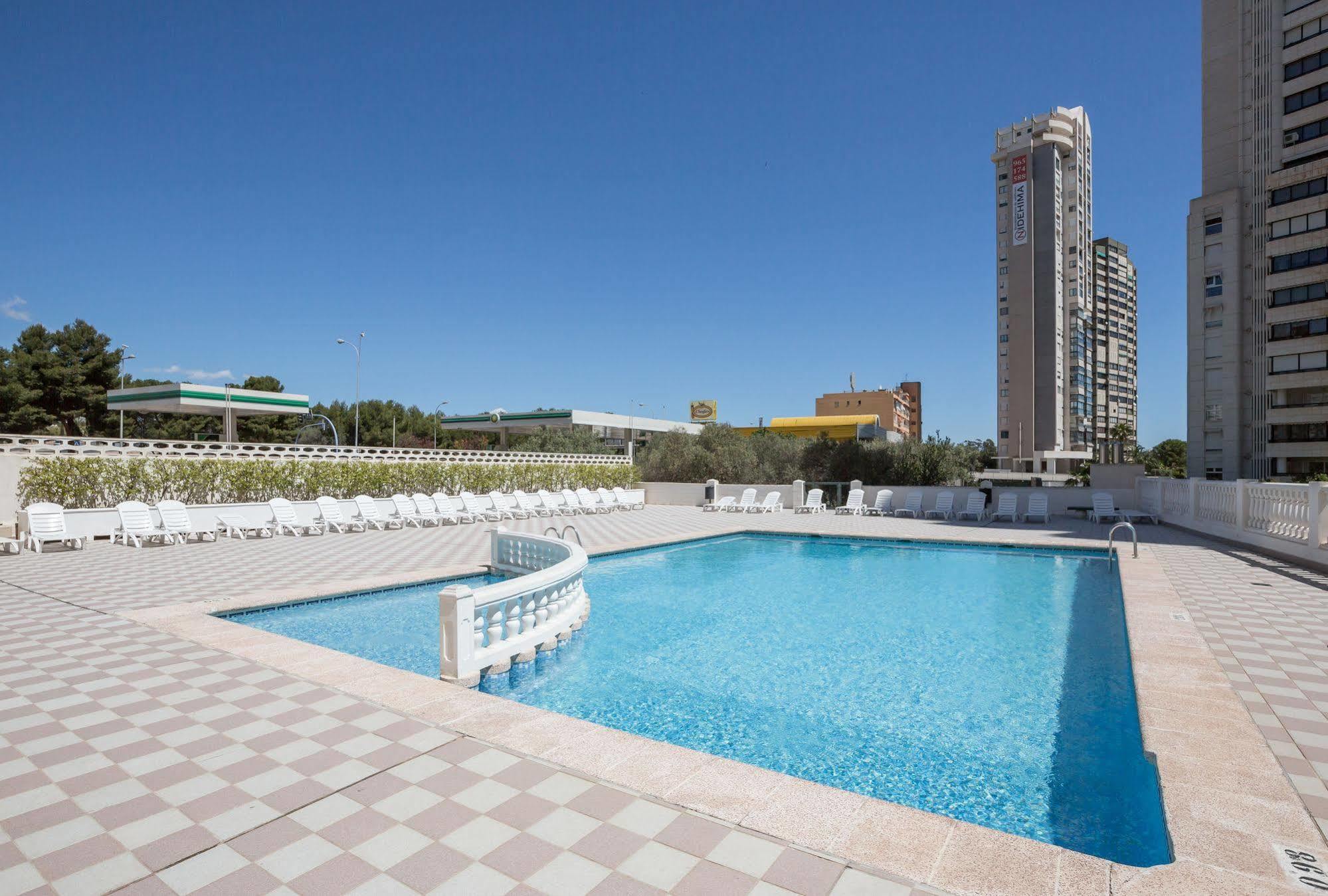 Pierre & Vacances Benidorm Levante Buitenkant foto