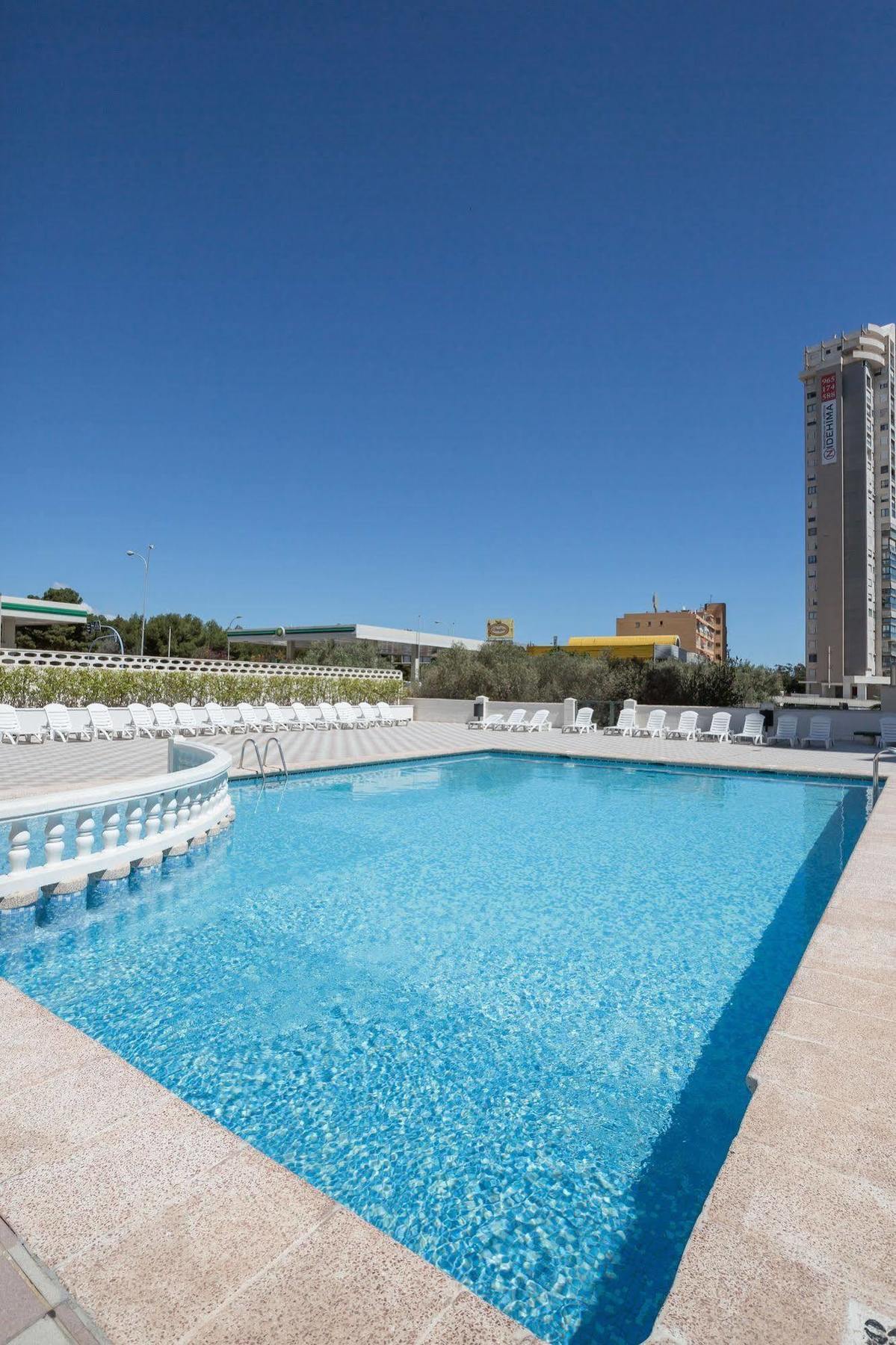 Pierre & Vacances Benidorm Levante Buitenkant foto
